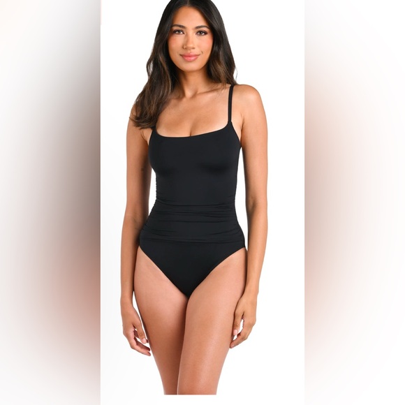 La Blanca Other - La Blanca black shapewear swimsuit
